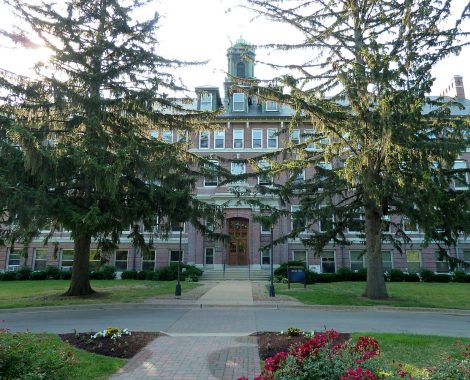 MtMercyCollege